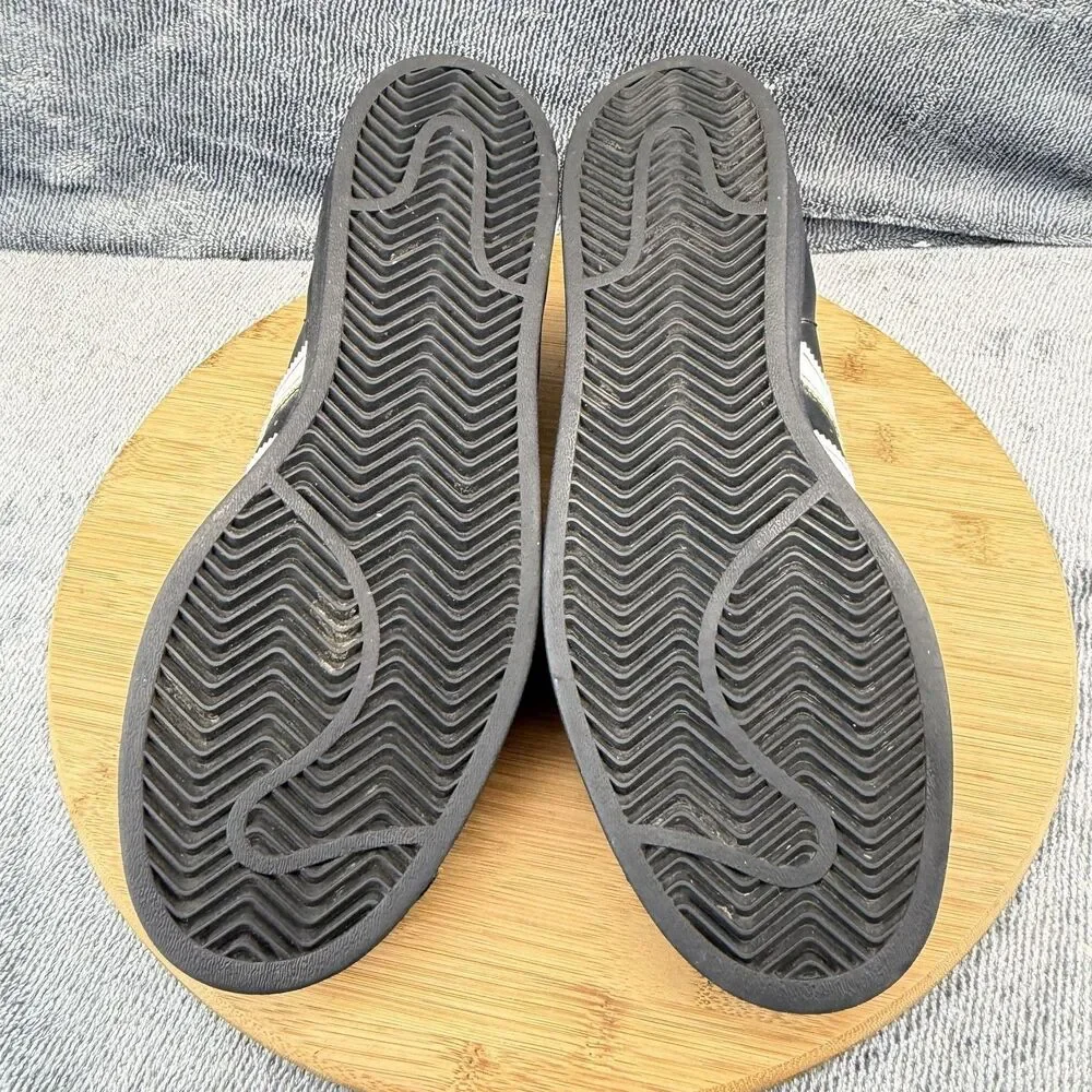 adidas heel sides